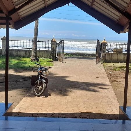 Hotel Seabird Murud  Bagian luar foto