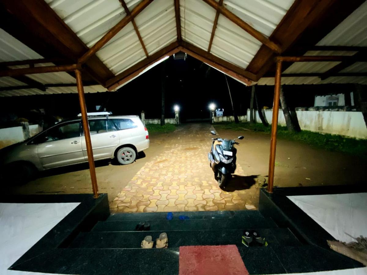 Hotel Seabird Murud  Bagian luar foto
