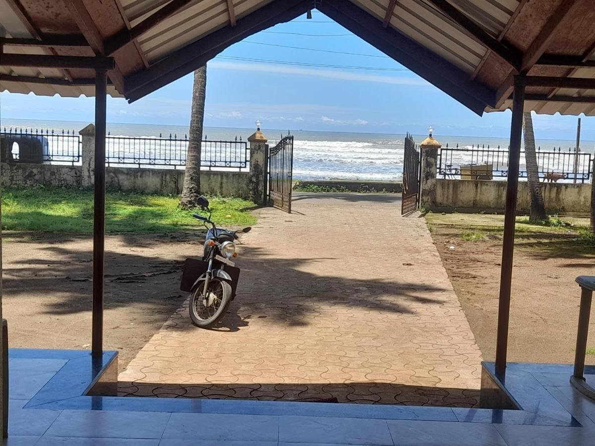 Hotel Seabird Murud  Bagian luar foto